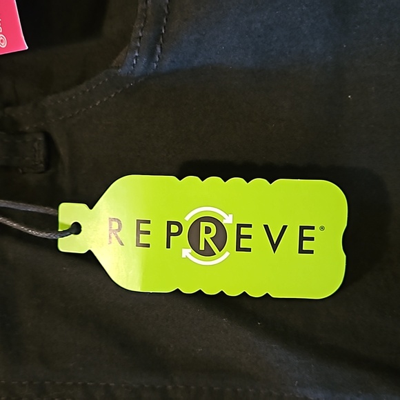 SO NWT Black low rise jeggings in size 22/40W - Picture 9 of 10